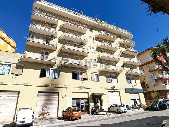 Appartamento in vendita di 159 m² in Via Regione Siciliana, 46