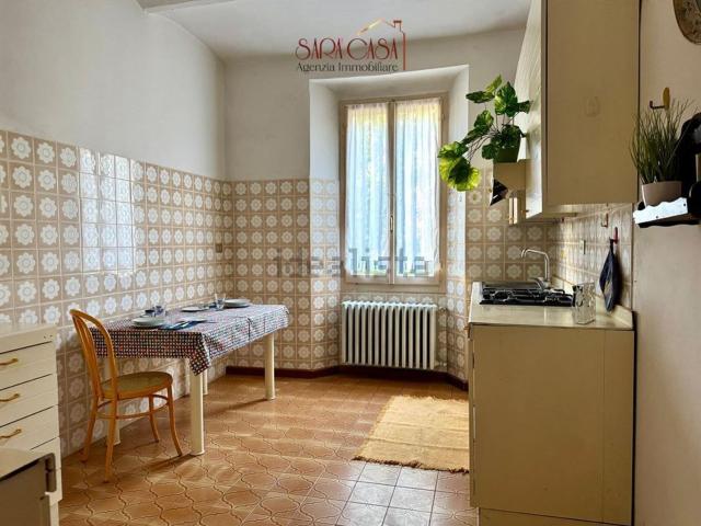 Appartamento in vendita di 159 m² in Piazzetta Giovanni da Riolo