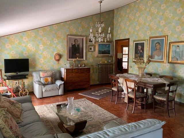 Appartamento in vendita di 160 m²