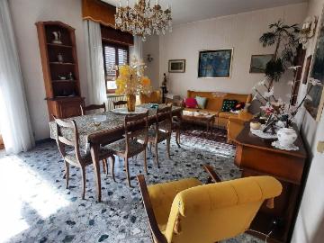Appartamento in vendita di 160 m²