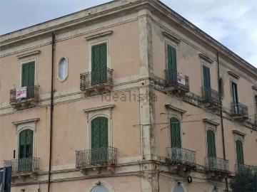 Appartamento in vendita di 160 m²