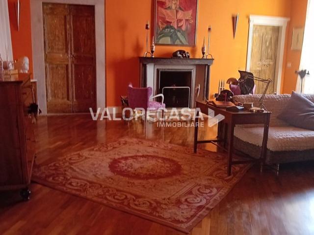 Appartamento in vendita di 160 m²