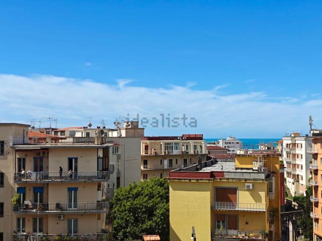 Appartamento in vendita di 160 m² in Via Michelangelo Schipa