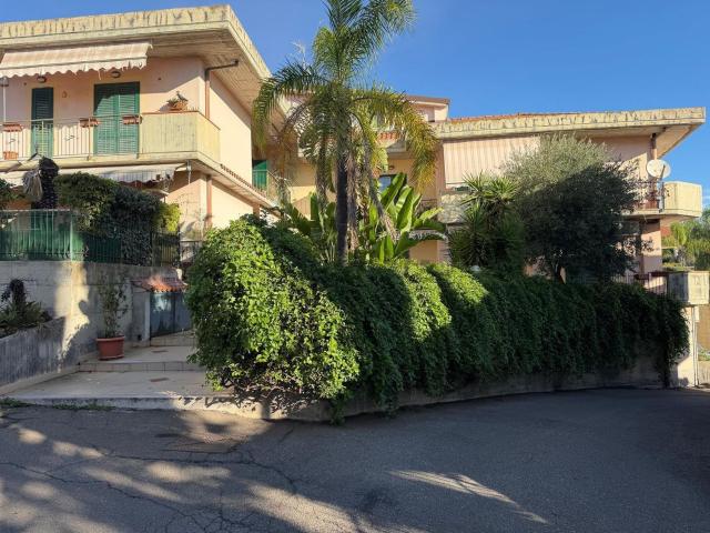 Appartamento in vendita di 160 m² in Via Catanzaro