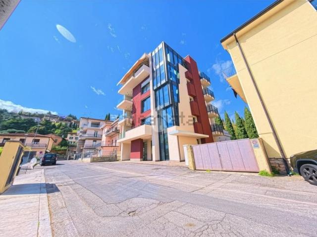 Appartamento in vendita di 160 m² in Via Cavalieri di Vittorio Veneto, 8