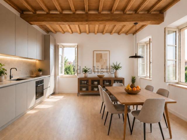Appartamento in vendita di 160 m² in Via Canolo, 57