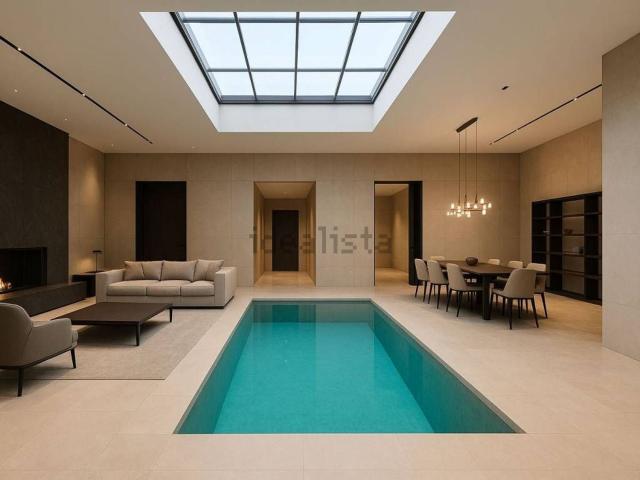 Appartamento in vendita di 160 m² in Via Castelgomberto, 39