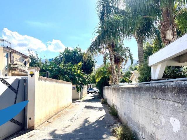 Appartamento in vendita di 160 m² in Via Chimera, 3