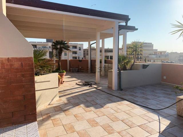 Appartamento in vendita di 160 m² in Via Chiusa, 13