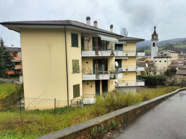 Appartamento in vendita di 160 m² in Via Circonvallazione