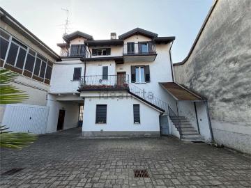 Appartamento in vendita di 160 m² in Via A. Lamarmora, 9