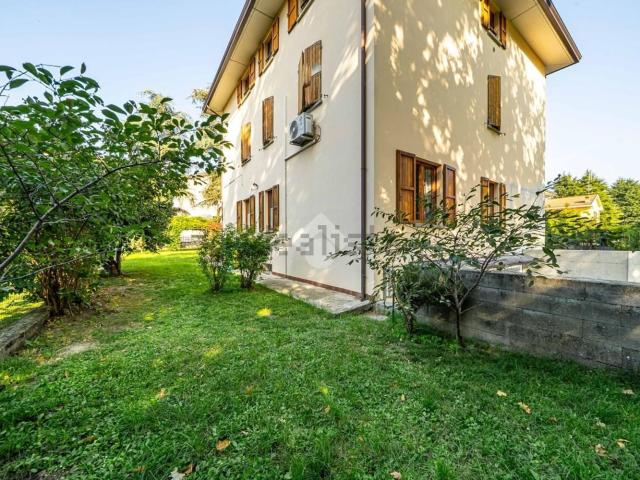 Appartamento in vendita di 160 m² in Via Amerigo Vespucci, 2