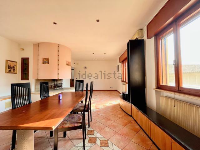 Appartamento in vendita di 160 m² in Via antoniana
