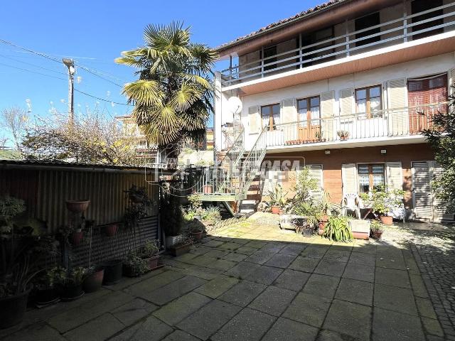 Appartamento in vendita di 160 m² in Via Accotto