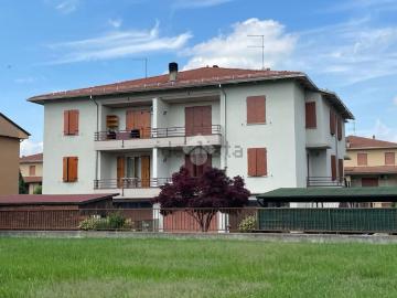 Appartamento in vendita di 160 m² in Via Aldo Bertucci, 17