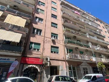 Appartamento in vendita di 160 m² in Via Arcivescovo Carmine Cesarano, 3