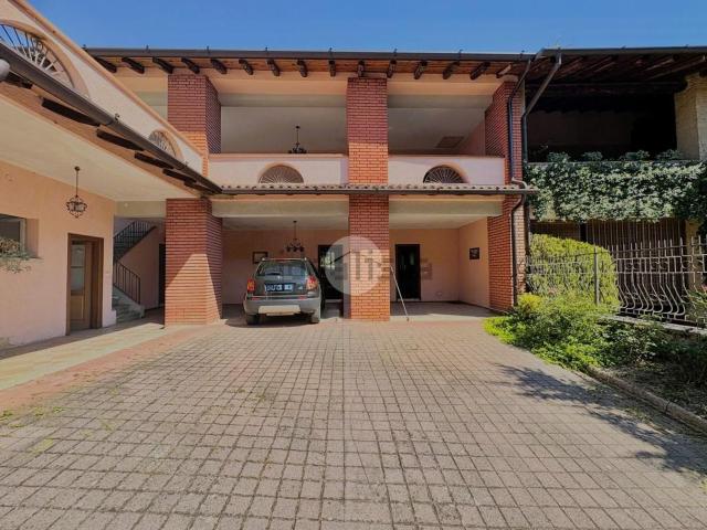 Appartamento in vendita di 160 m² in Via Armando Diaz, 37