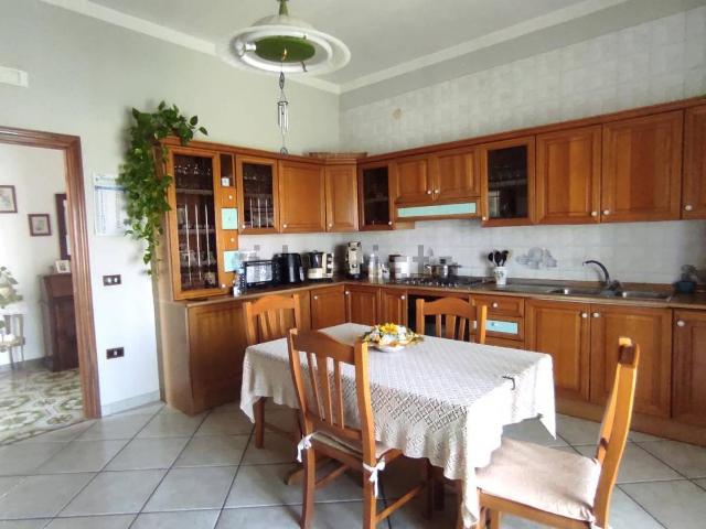 Appartamento in vendita di 160 m² in Via Baldina, 20