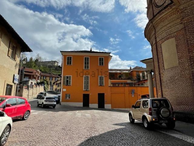 Appartamento in vendita di 160 m² in Via Barbacana