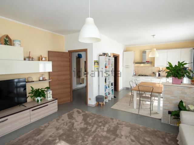 Appartamento in vendita di 160 m² in Via Belluno