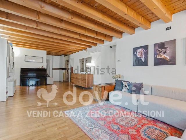 Appartamento in vendita di 160 m² in Via Brega, 18
