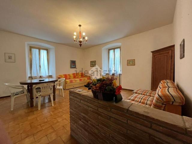 Appartamento in vendita di 160 m² in Via G. Marconi, 6