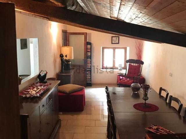 Appartamento in vendita di 160 m² in Via Gerolamo Tiraboschi, 57