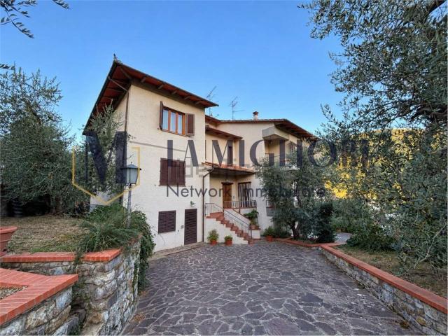Appartamento in vendita di 160 m² in Via Giuseppe Mazzini, 22