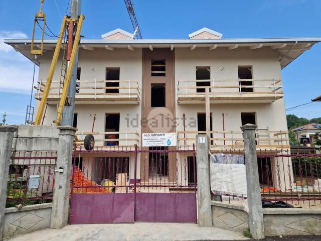 Appartamento in vendita di 160 m² in Via Giacomo Puccini, 3