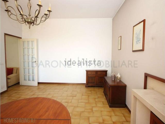 Appartamento in vendita di 160 m² in Via Giosuè Carducci