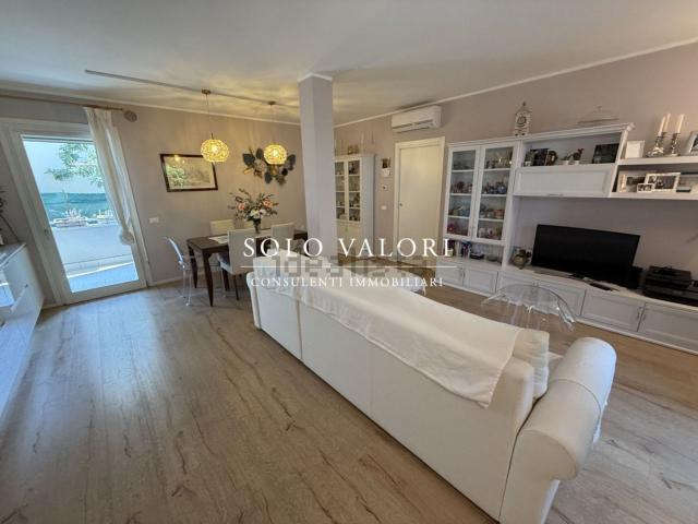 Appartamento in vendita di 160 m² in Via Grimani