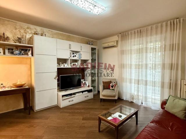 Appartamento in vendita di 160 m² in Via Guido Reni, 17