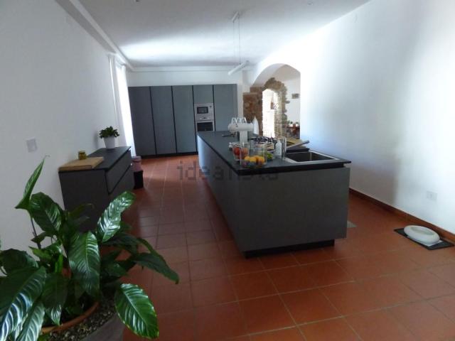 Appartamento in vendita di 160 m² in Via dei Forni
