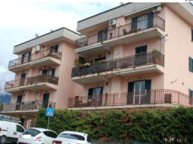 Appartamento in vendita di 160 m² in Via dei Gelsi