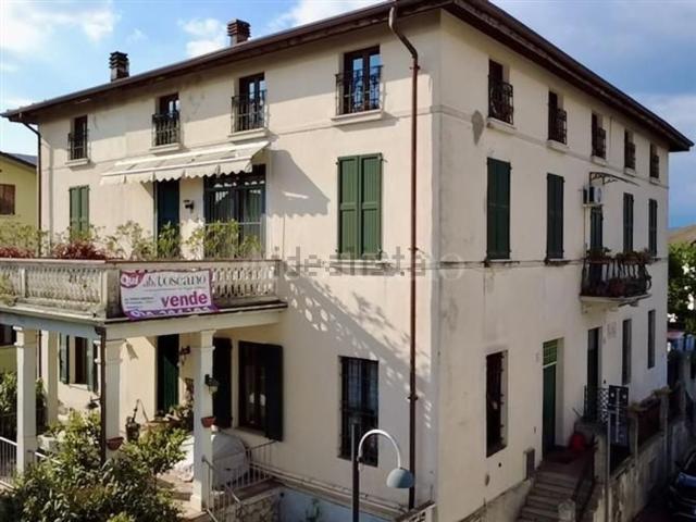 Appartamento in vendita di 160 m² in Via della Palla