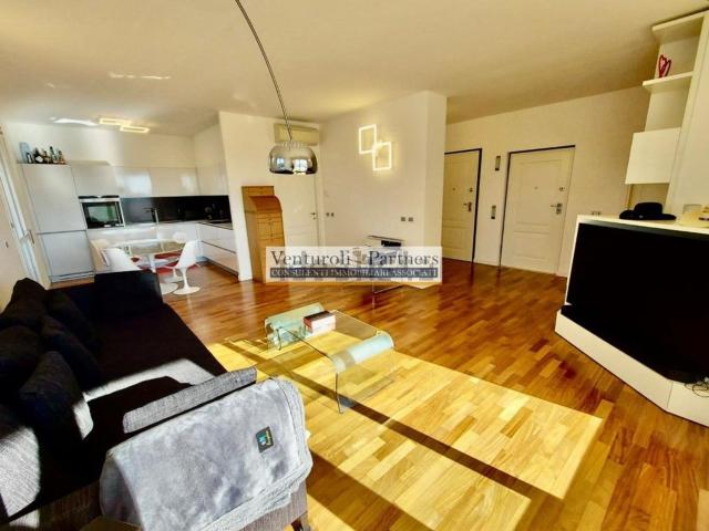 Appartamento in vendita di 160 m² in Via della Piazza