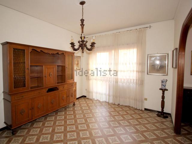 Appartamento in vendita di 160 m² in Via Evaristo Gherardi