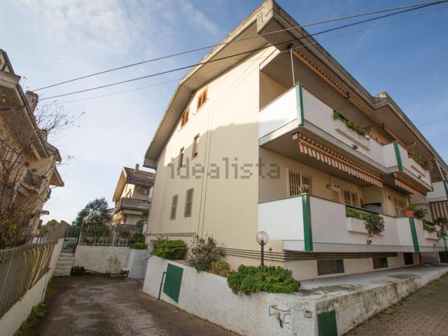Appartamento in vendita di 160 m² in Via Fonte Romana, 127