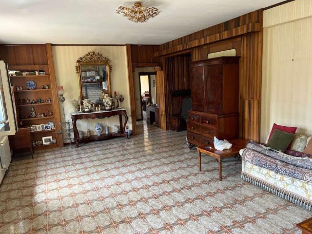 Appartamento in vendita di 160 m² in Via Filippo Paladini