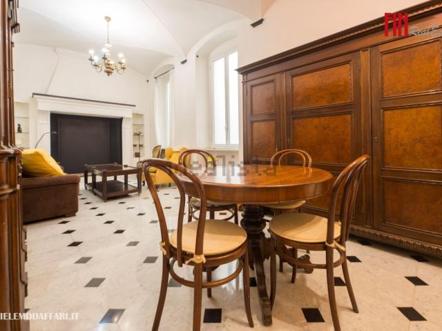 Appartamento in vendita di 160 m² in Via Francesco Domenico Guerrazzi