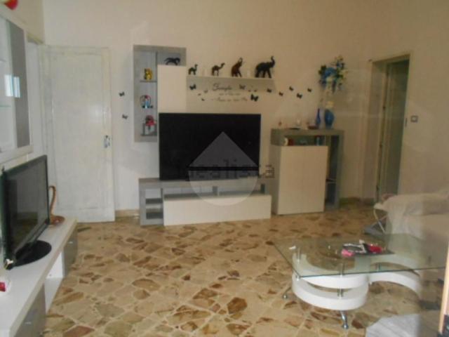 Appartamento in vendita di 160 m² in Via Ippolito D&apos Ippolito, 85