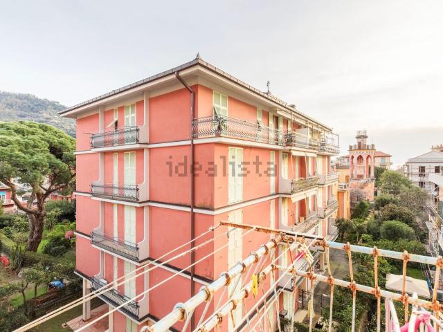 Appartamento in vendita di 160 m² in Via Jacopo da Levanto
