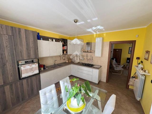 Appartamento in vendita di 160 m² in Via Origlia, 30