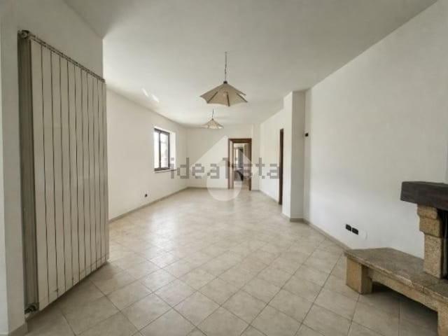 Appartamento in vendita di 160 m² in Via Lungo Dora, 8