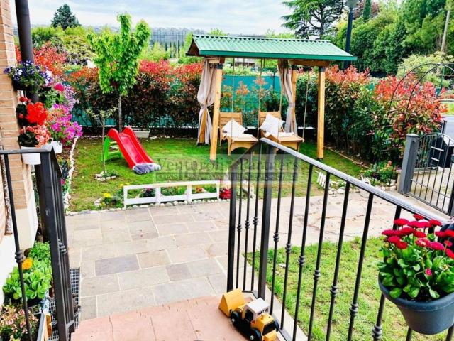 Appartamento in vendita di 160 m² in Via Montebello