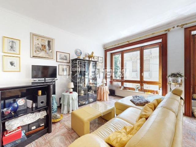 Appartamento in vendita di 160 m² in Via Massena, 75