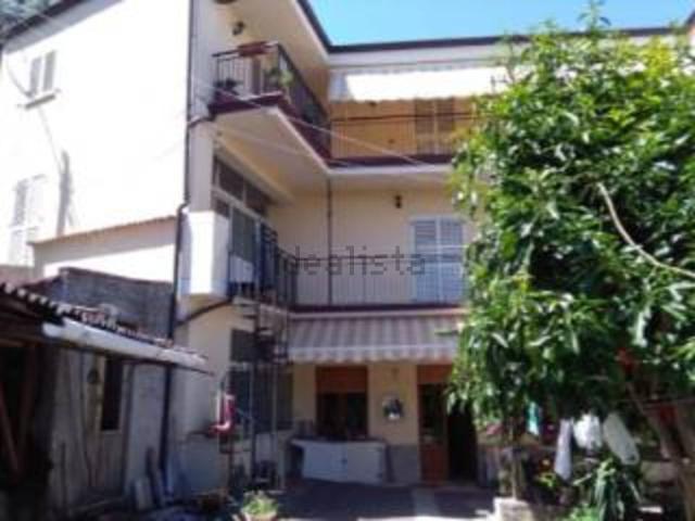Appartamento in vendita di 160 m² in Via Nazionale