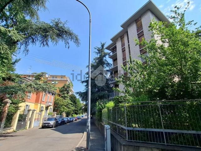Appartamento in vendita di 160 m² in Via Niccolò Paganini, 14