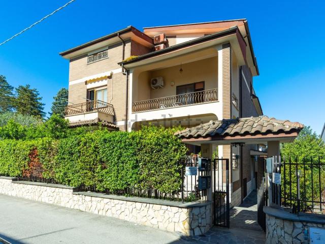 Appartamento in vendita di 160 m² in Via San Matteo