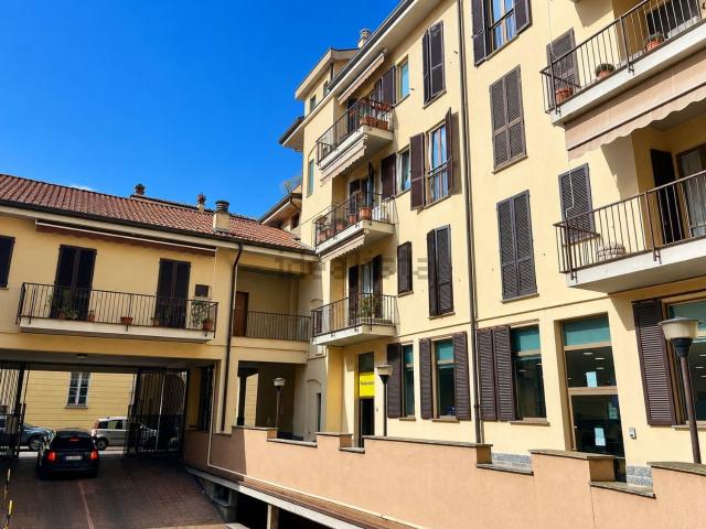 Appartamento in vendita di 160 m² in Via San Carlo Borromeo, 16
